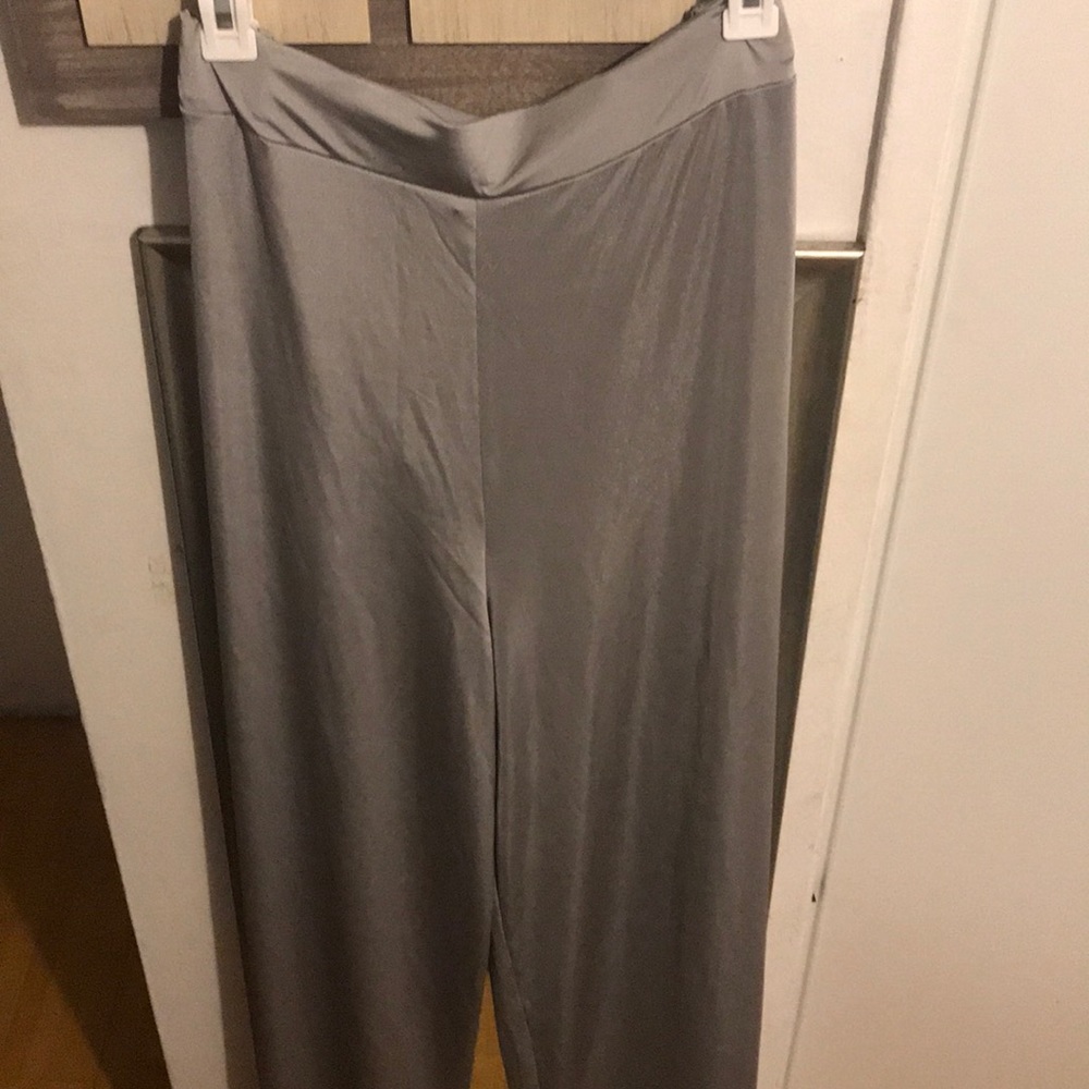 BOOHOO SLIKNY WIDE LEG TROUSERS